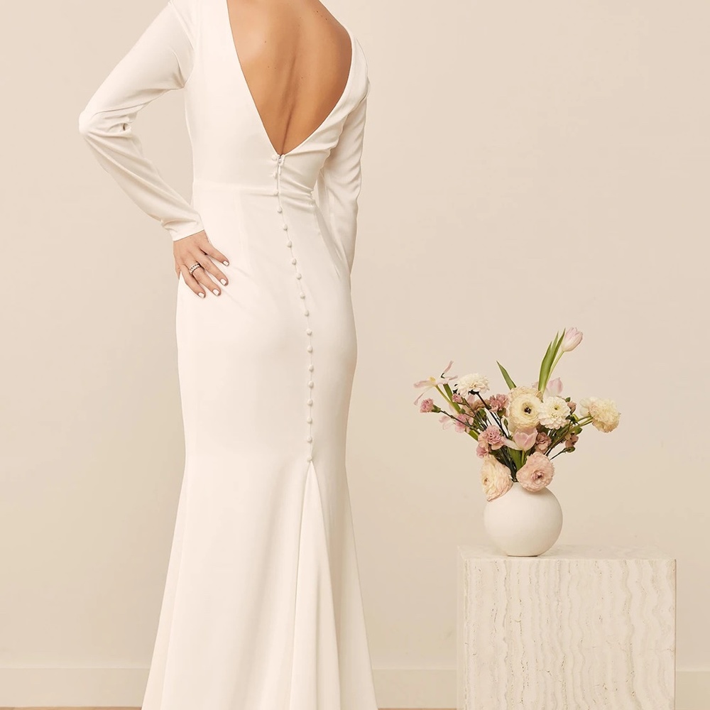 Make it Outstanding White Long Sleeve Button Back Maxi Dress S